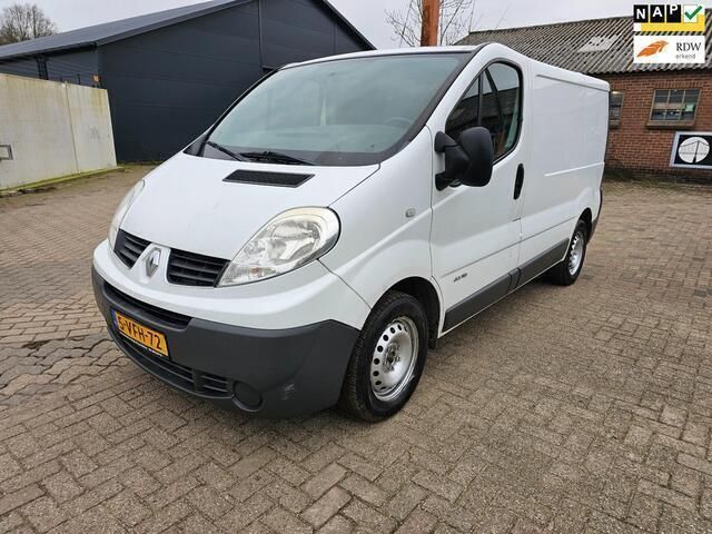 Wit Gebruikt 2010 Renault Trafic Van | € 3.999 (Goede deal) - Afbeelding 1/4