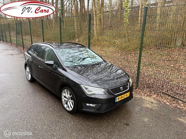 Occasion Seat Leon ST CONNECT 178 PK (130 kW) 2015 Zwart Stationwagen