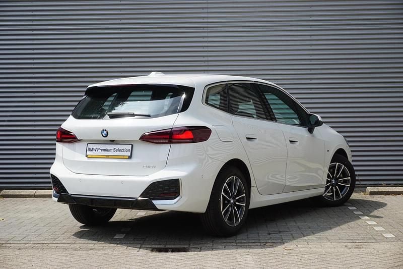 Occasion BMW 218 M Sport 136 PK (100 kW) 2024 Wit Stationwagen