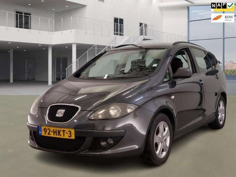 Grijs Gebruikt 2009 Seat Altea XL MPV | € 3.895 (Duur) - Afbeelding 1/4