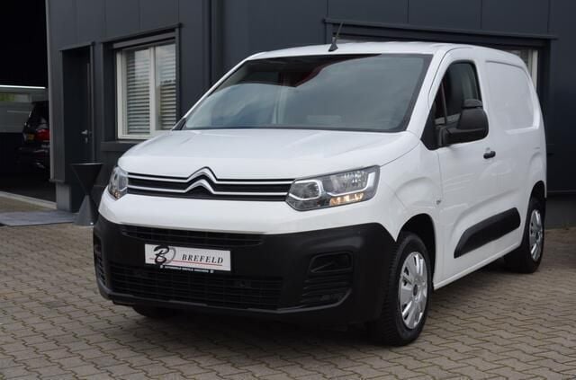 Wit Gebruikt 2022 Citroën Berlingo PureTech MPV | € 13.950 (Super prijs) - Afbeelding 1/4