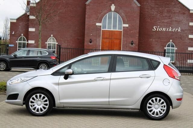 Occasion Ford Fiesta Style 80 PK (58 kW) 2017 Grijs Hatchback
