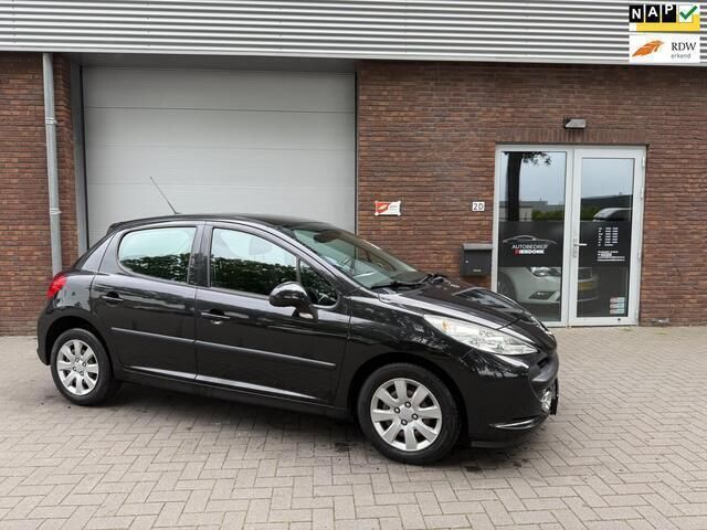 Zwart Gebruikt 2009 Peugeot 207 Hatchback | € 2.799 (Eerlijke prijs) - Afbeelding 1/4