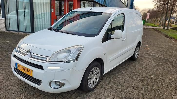 Gebruikt 2014 Citroën Berlingo MPV | € 3.950 (Goede deal) - Afbeelding 1/4
