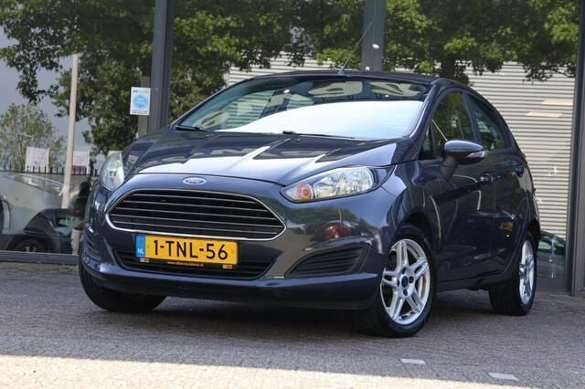 Grijs Gebruikt 2014 Ford Fiesta Style Hatchback | € 5.995 (Eerlijke prijs) - Afbeelding 1/4