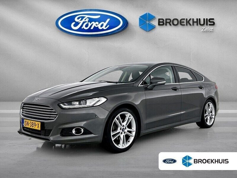 Grijs, metallic lak Gebruikt 2018 Ford Mondeo Titanium Hatchback | € 18.400 (Eerlijke prijs) - Afbeelding 1/4