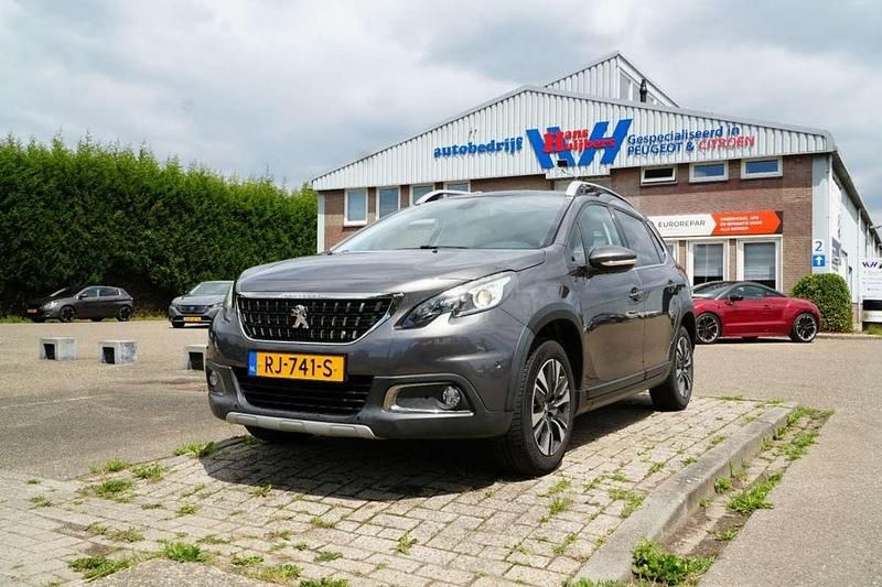 Grijs Gebruikt 2017 Peugeot 2008 Allure SUV | € 11.450 (Iets duurder) - Afbeelding 1/3