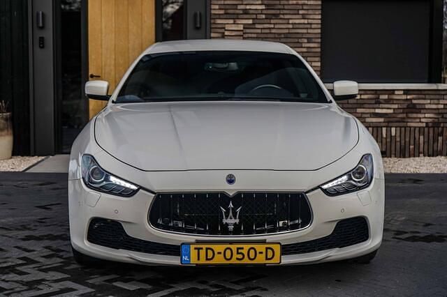 Occasion Maserati Ghibli 411 PK (302 kW) 2014 Wit (metallic) Sedan