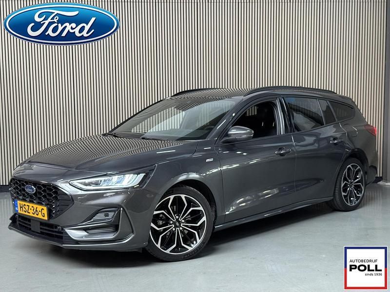 Grijs Gebruikt 2023 Ford Focus ST-Line Stationwagen | € 22.900 (Eerlijke prijs) - Afbeelding 1/4