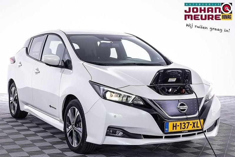 Wit Gebruikt 2020 Nissan Leaf 360º Hatchback | € 12.990 (Goede deal) - Afbeelding 1/4