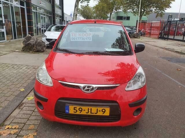 Rood Gebruikt 2009 Hyundai i10 Active Hatchback | € 2.295 (Eerlijke prijs) - Afbeelding 1/4