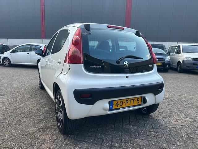 Occasion Peugeot 107 68 PK (50 kW) 2011 Wit Hatchback