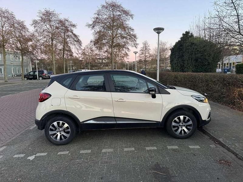 Occasion 2017 Renault Captur Intens SUV | € 8.150 (Super prijs) - Afbeelding 1/4