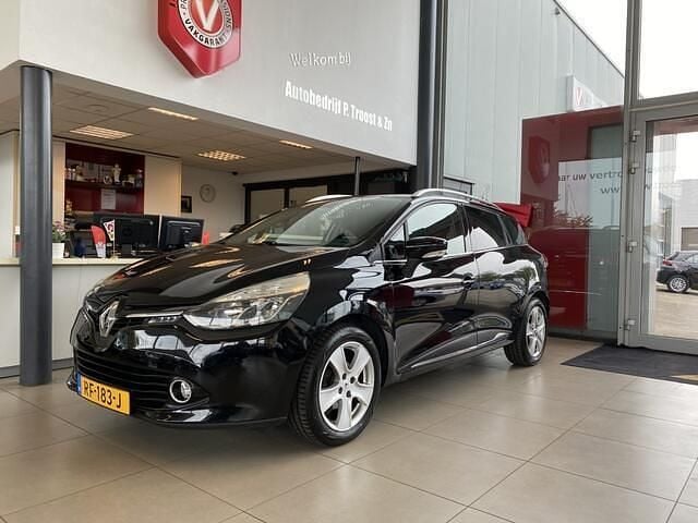 Zwart Occasion 2016 Renault Clio GrandTour Iconic Stationwagen | € 7.950 (Iets duurder) - Afbeelding 1/4