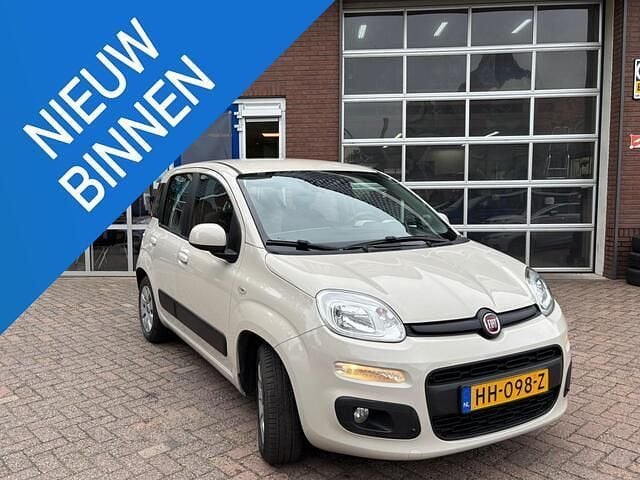 Bruin Gebruikt 2015 Fiat Panda Lounge Hatchback | € 6.950 (Goede deal) - Afbeelding 1/4