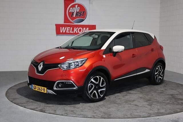 Rood Gebruikt 2015 Renault Captur SUV | € 9.950 (Eerlijke prijs) - Afbeelding 1/4