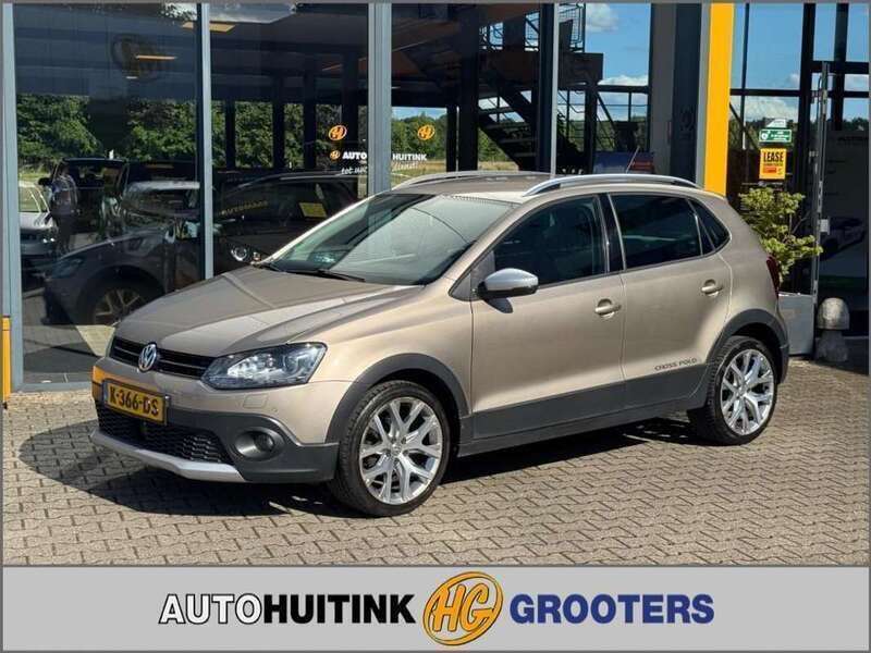 Grijs, metallic lak Gebruikt 2016 VW Polo Cross Highline Hatchback | € 11.990 (Eerlijke prijs) - Afbeelding 1/4