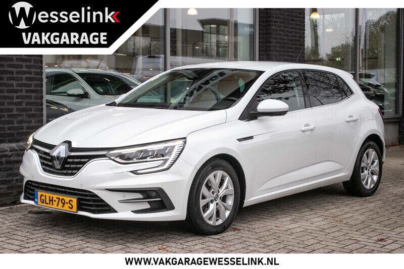 Wit, metallic lak Gebruikt 2021 Renault Mégane IV Zen Hatchback | € 18.990 (Goede deal) - Afbeelding 1/4