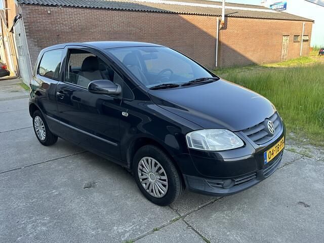 Occasion VW Fox Trendline 54 PK (39 kW) 2006 Zwart Hatchback