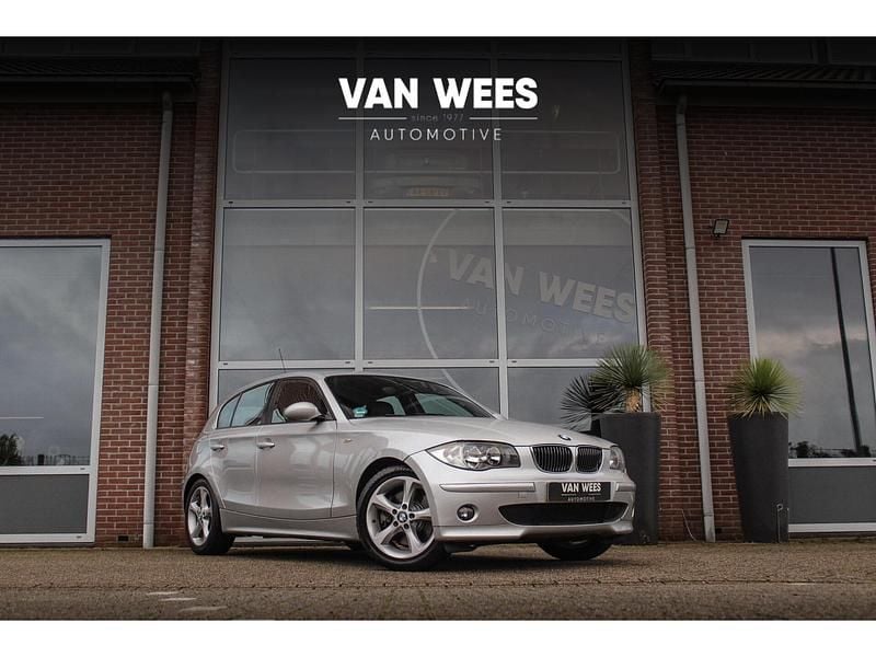 Grijs Gebruikt 2005 BMW 130 Basis Hatchback | € 11.950 (Super prijs) - Afbeelding 1/3