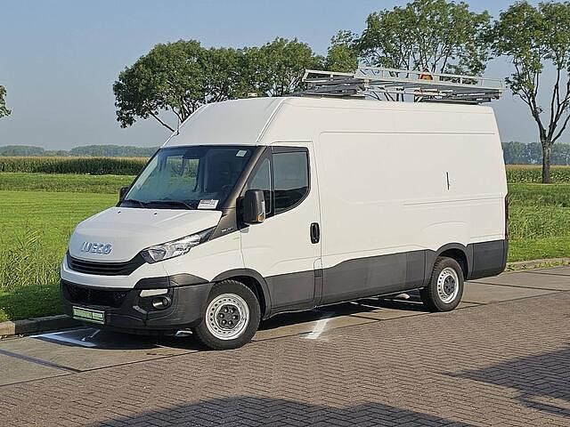 Wit Gebruikt 2019 Iveco Daily Van | € 13.900 - Afbeelding 1/3