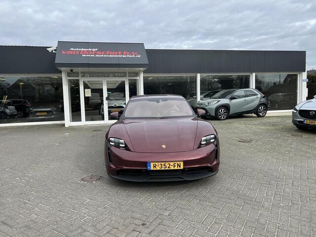 Occasion Porsche Taycan Performance Package 280 kW (381 PK) 2022 Rood Sedan