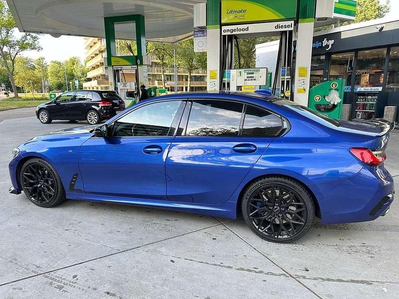Gebruikt 2019 BMW 330 M Sport Sedan | € 31.500 (Goede deal) - Afbeelding 1/4