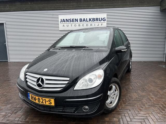 Zwart Gebruikt 2006 Mercedes B170 MPV | € 2.500 (Goede deal) - Afbeelding 1/4