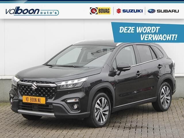 Wit Gebruikt 2022 Suzuki SX4 S-Cross Style SUV | € 27.945 (Iets duurder) - Afbeelding 1/4