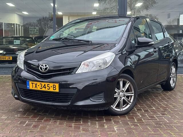 Zwart Occasion 2012 Toyota Yaris Comfort Hatchback | € 6.750 (Eerlijke prijs) - Afbeelding 1/4