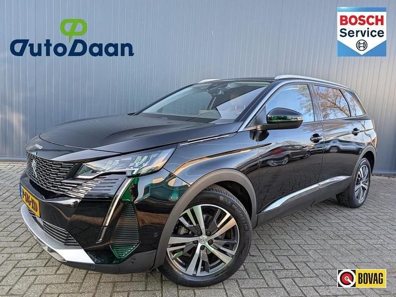 Zwart Occasion 2022 Peugeot 5008 Allure SUV | € 24.950 (Goede deal) - Afbeelding 1/3