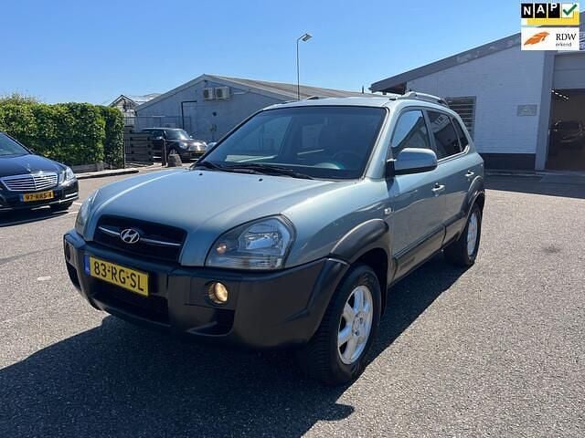 Grijs Gebruikt 2005 Hyundai Tucson Dynamiq SUV | € 2.549 (Eerlijke prijs) - Afbeelding 1/4