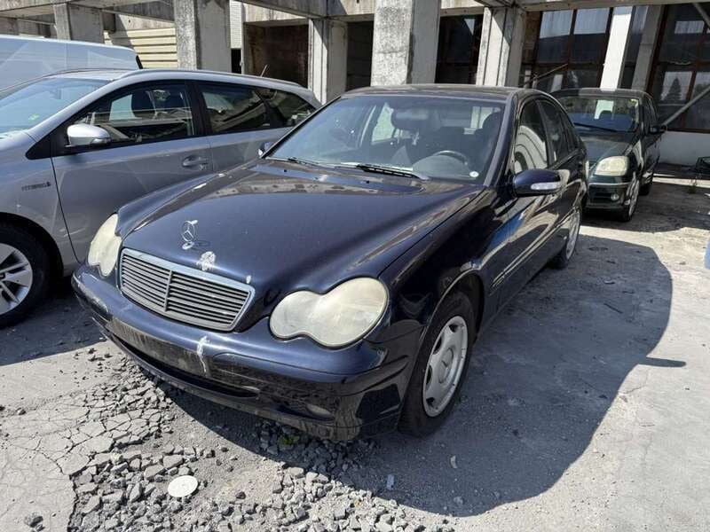 Blauw Gebruikt 2003 Mercedes C200 Sedan | € 790 - Afbeelding 1/4