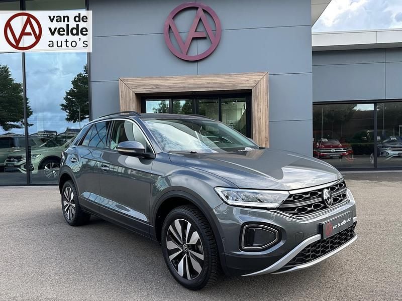 Suv Gebruikt 2024 VW T-Roc Move SUV | € 30.945 (Goede deal) - Afbeelding 1/4