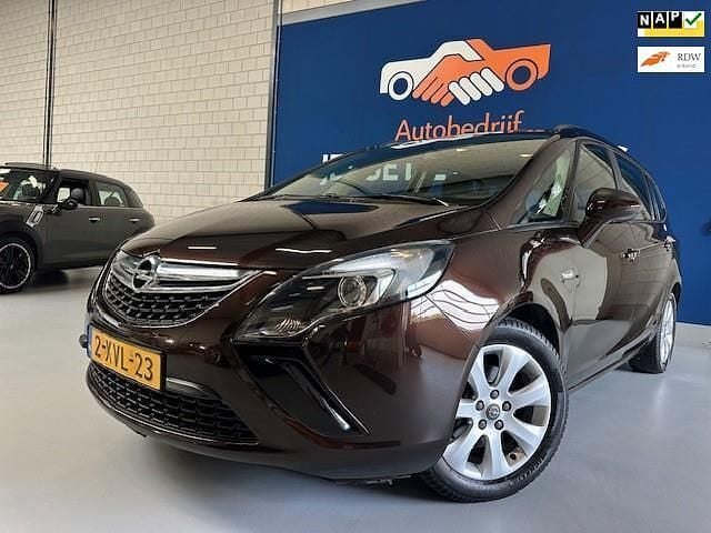 Bruin Gebruikt 2013 Opel Zafira Tourer Business MPV | € 5.750 (Eerlijke prijs) - Afbeelding 1/4