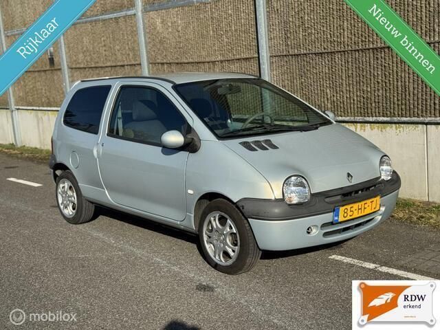 Grijs Gebruikt 2001 Renault Twingo Hatchback | € 850 (Goede deal) - Afbeelding 1/4