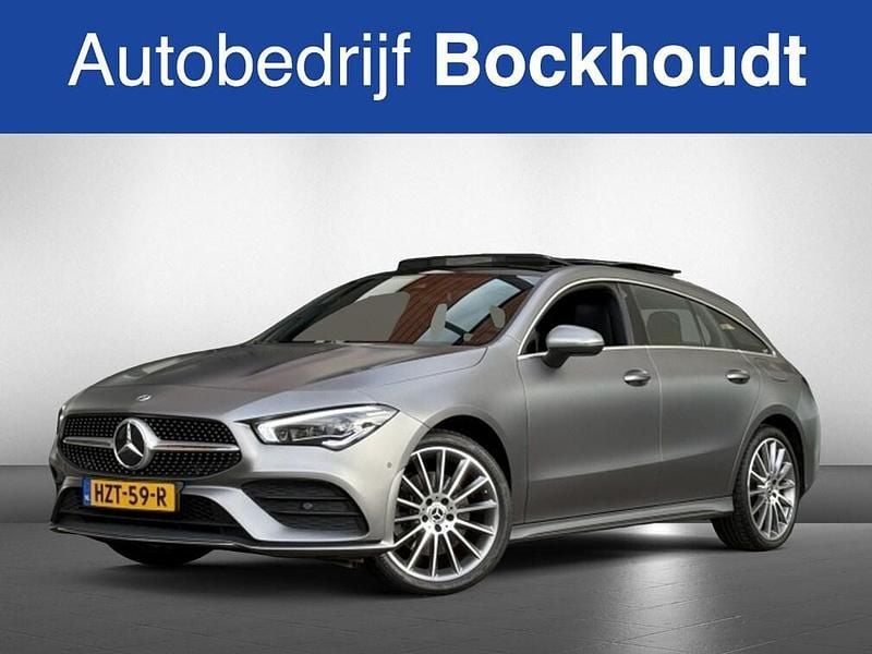 Grijs Gebruikt 2022 Mercedes CLA250 Shooting Brake Stationwagen | € 31.900 (Eerlijke prijs) - Afbeelding 1/4
