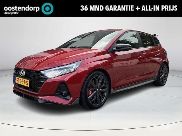 Rood Gebruikt 2024 Hyundai i20 Hatchback | € 34.950 (Iets duurder) - Afbeelding 1/4