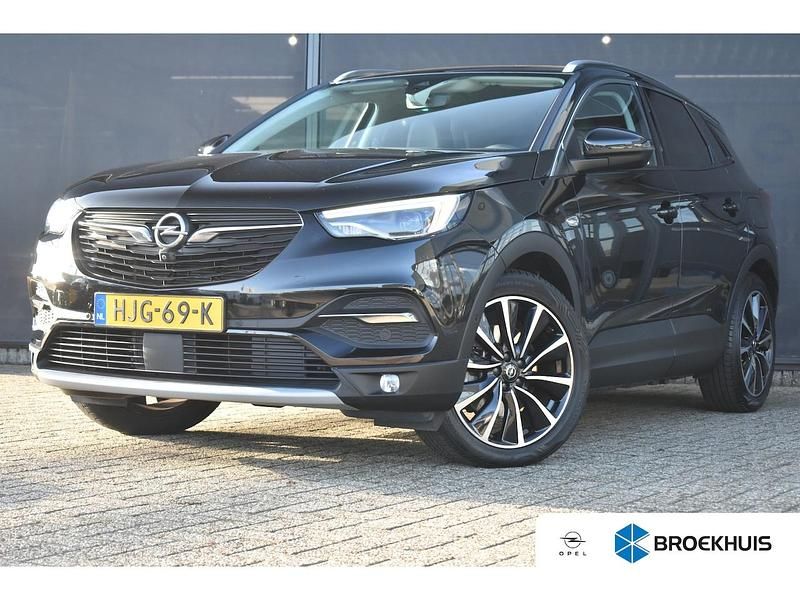 Zwart Occasion 2021 Opel Grandland X Ultimate SUV | € 22.650 (Goede deal) - Afbeelding 1/4