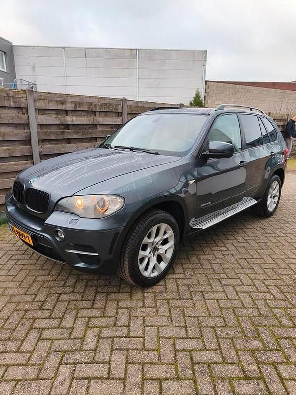 Grijs Gebruikt 2011 BMW X5 SUV | € 15.950 (Super prijs) - Afbeelding 1/4