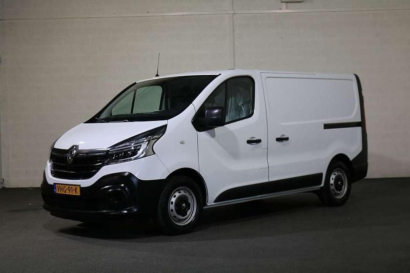 Wit Gebruikt 2020 Renault Trafic MPV | € 13.950 (Goede deal) - Afbeelding 1/4
