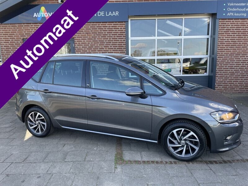 Grijs Gebruikt 2017 VW Golf Sportsvan Sound MPV | € 17.450 (Eerlijke prijs) - Afbeelding 1/4