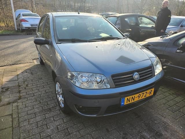 Occasion Fiat Punto 2005 Grijs Hatchback