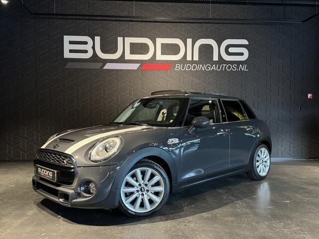 Grijs Gebruikt 2015 Mini Cooper S Chili Hatchback | € 15.950 (Eerlijke prijs) - Afbeelding 1/4