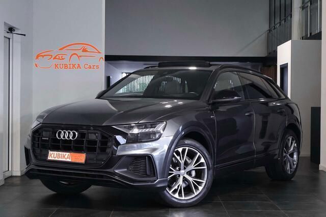 Grijs Gebruikt 2020 Audi Q8 S-Line SUV | € 59.499 - Afbeelding 1/4