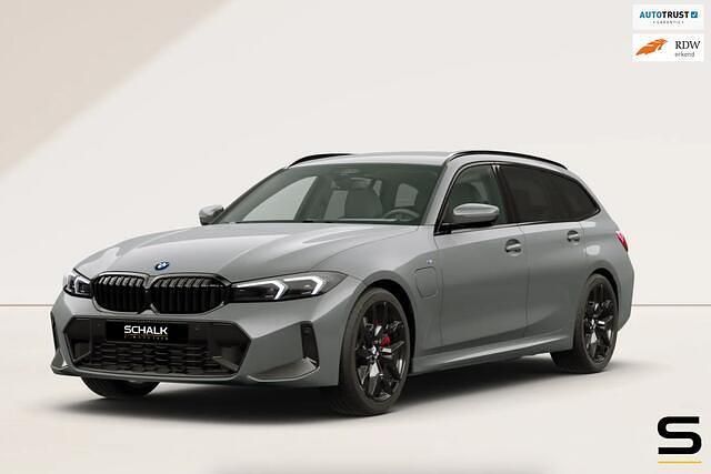 Occasion BMW 330 M Sport 291 PK (214 kW) 2024 Grijs Stationwagen