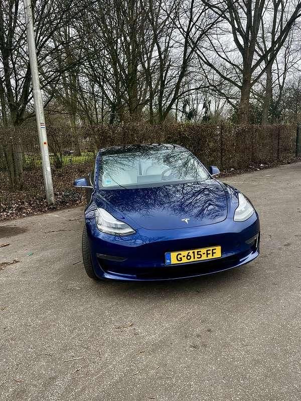 Blauw Occasion 2019 Tesla Model 3 Long Range AWD Sedan | € 18.750 (Goede deal) - Afbeelding 1/4