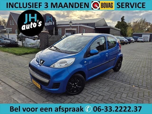 Blauw (metallic) Gebruikt 2010 Peugeot 107 Hatchback | € 3.750 (Eerlijke prijs) - Afbeelding 1/4