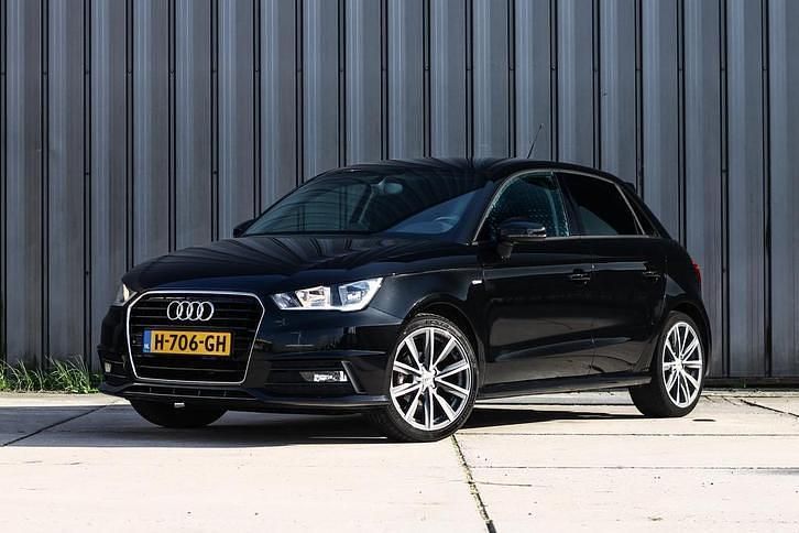 Gebruikt 2016 Audi A1 Sportback Sport Hatchback | € 12.450 (Eerlijke prijs) - Afbeelding 1/4