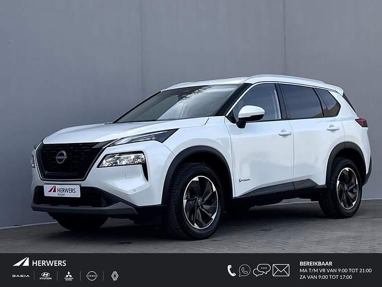 Pearl white Gebruikt 2025 Nissan X-Trail N-Connecta SUV | € 43.935 (Duur) - Afbeelding 1/4